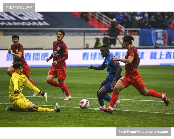 盖伊2球1助攻，申花外援前锋战术支点作用逐渐显现